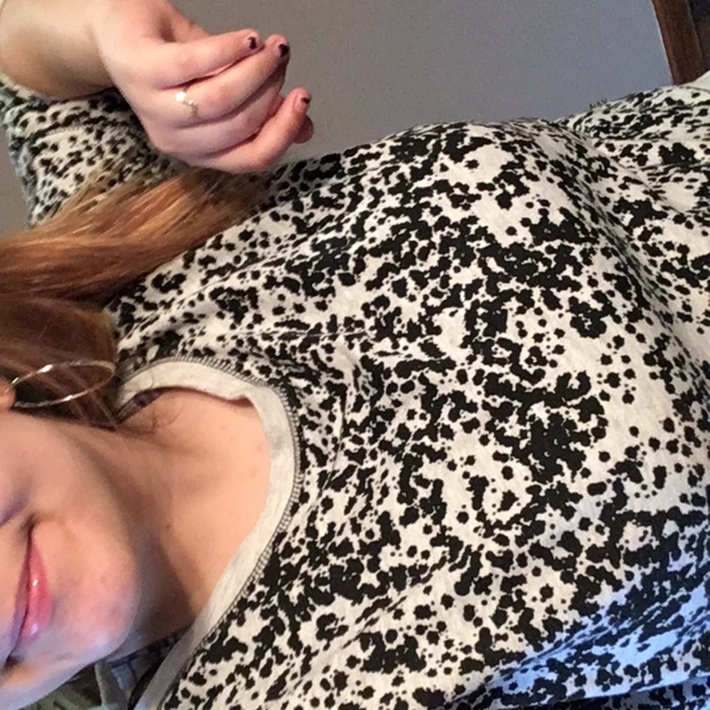 New York sweater 3/4 sleeve! - Picture 3 of 5